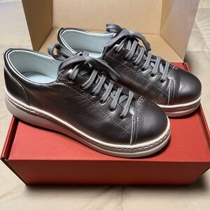 CAMPER Leather Lace Up Sneaker - Runner Up - Sz 7